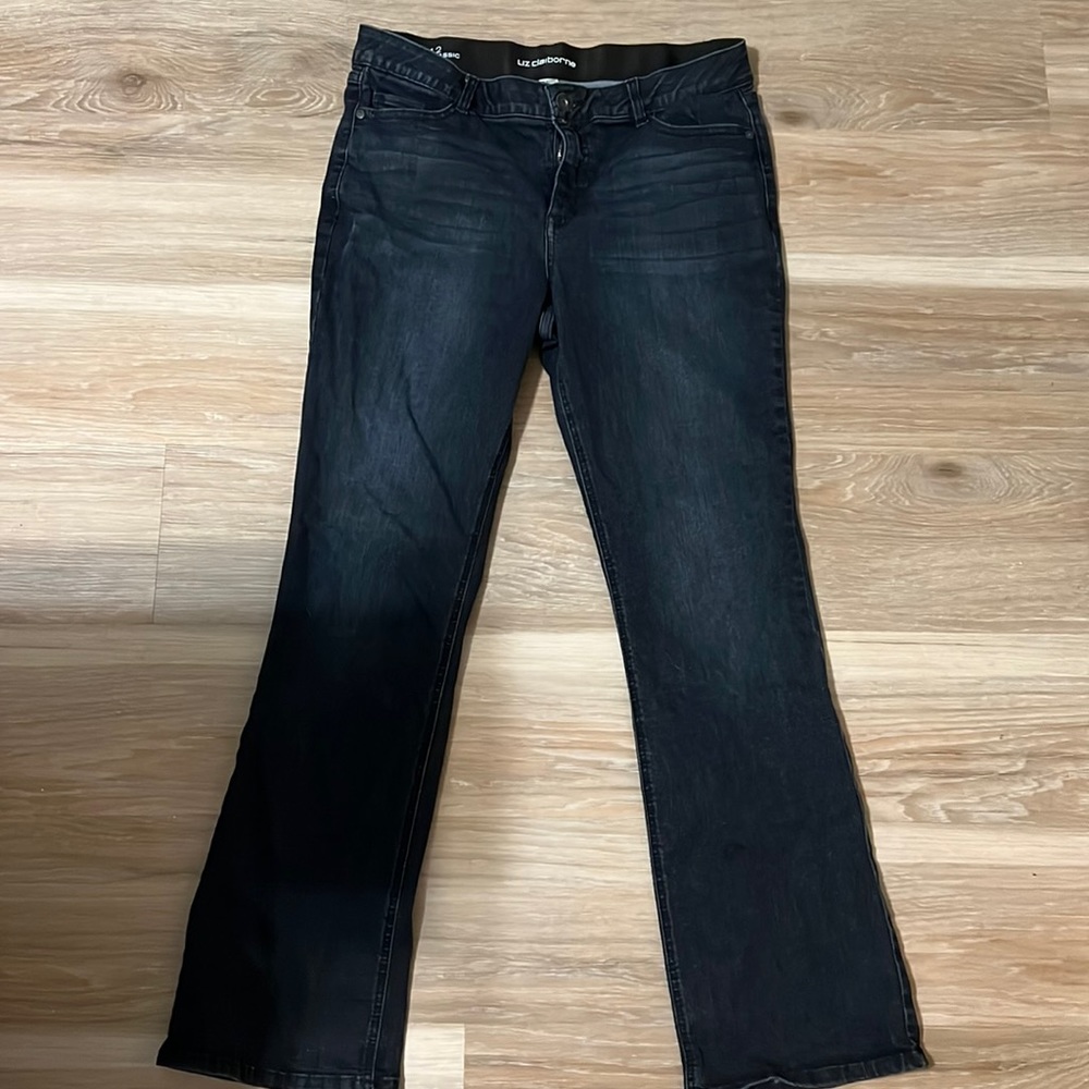 Womens size 12 Liz Claiborne stretch dark wash jeans